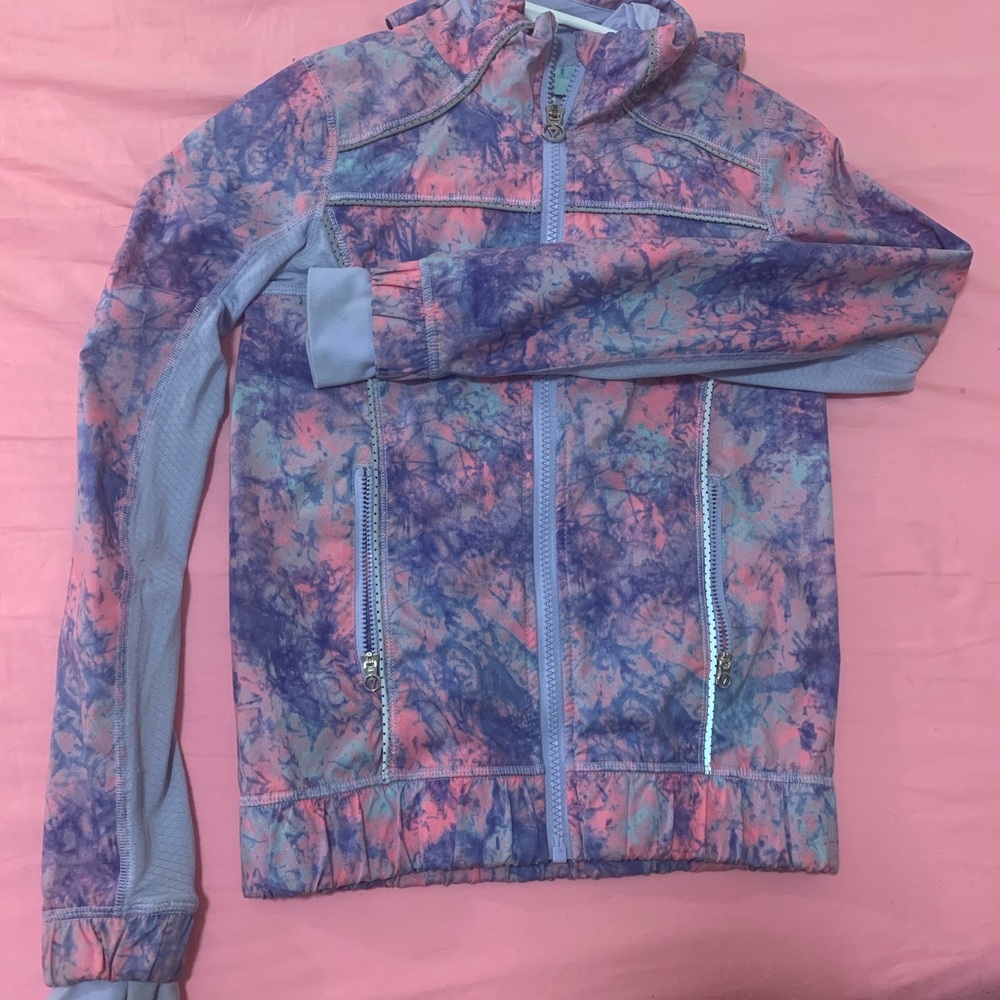 Girls Ivivva athletic sweatshirt